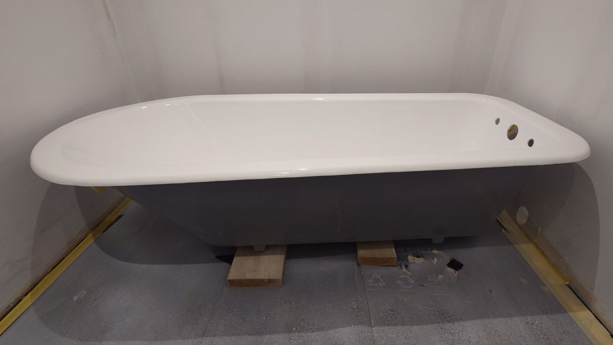 Cast iron bath after re-enamelling